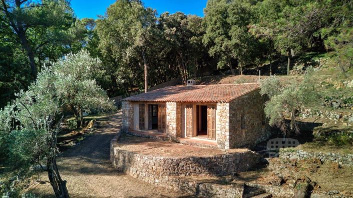 Image No.1-1 Bed House for sale