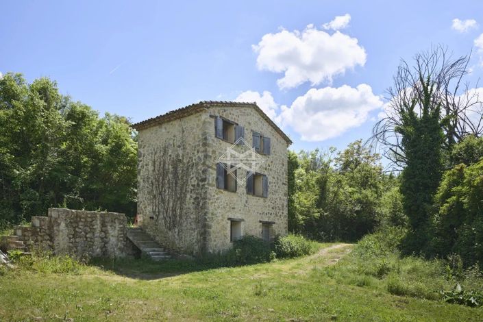 Image No.19-7 Bed House for sale