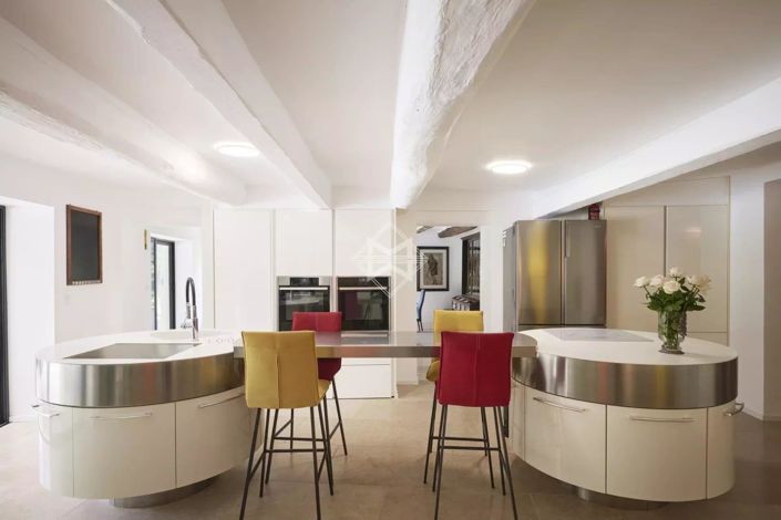 Image No.22-7 Bed House for sale