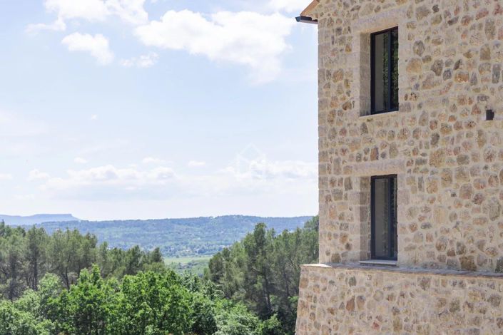 Image No.10-5 Bed House for sale