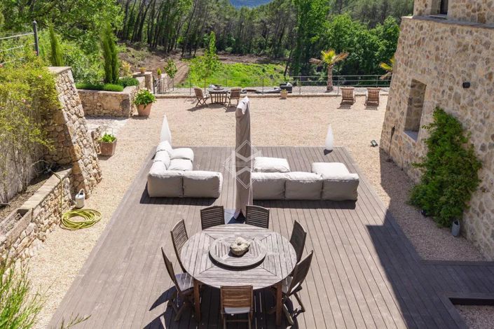 Image No.12-5 Bed House for sale