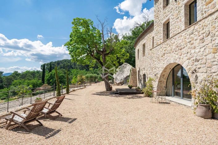 Image No.13-5 Bed House for sale