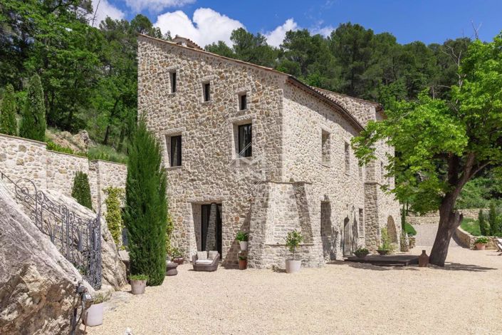 Image No.7-5 Bed House for sale