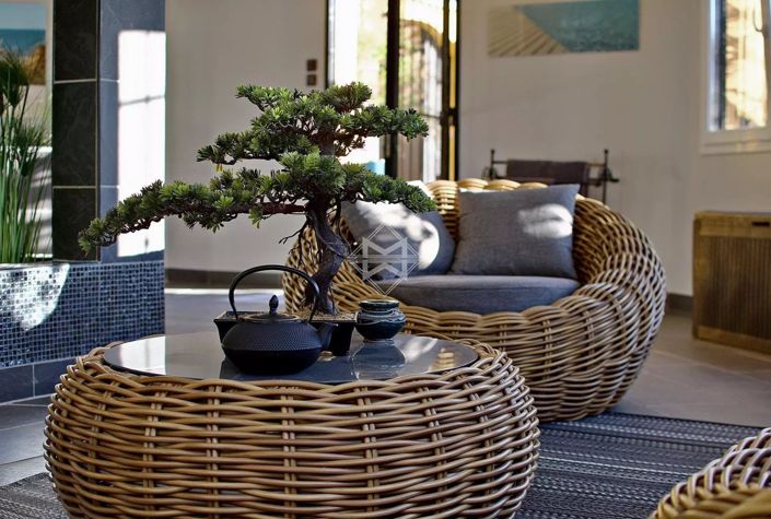 Image No.12-6 Bed House for sale