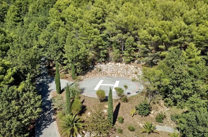 Image No.4-6 Bed House for sale