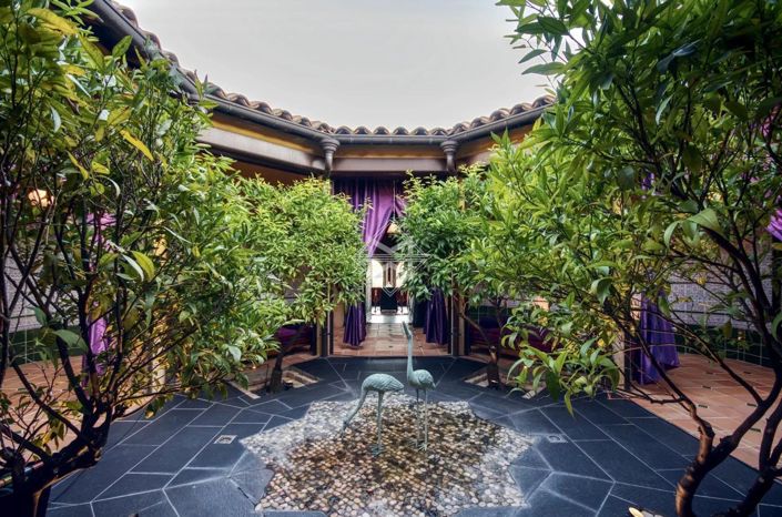 Image No.8-6 Bed House for sale