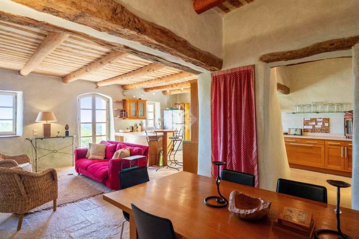 Image No.16-5 Bed House for sale