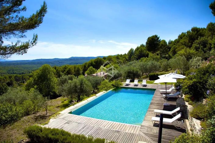 Image No.6-5 Bed House for sale