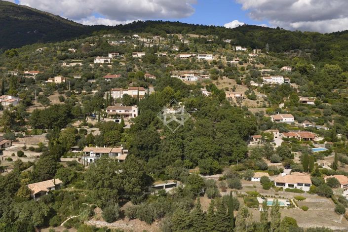 Image No.18-4 Bed House for sale