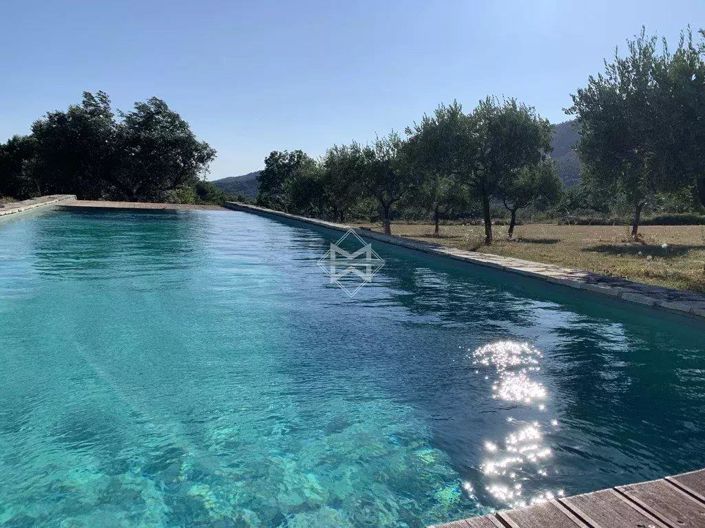 Image No.5-5 Bed House for sale