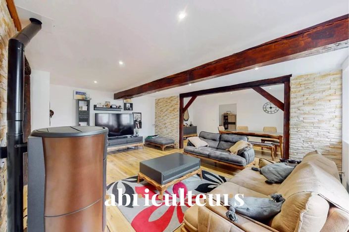 Image No.3-5 Bed House for sale