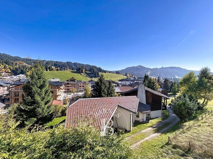 Image No.8-4 Bed House for sale