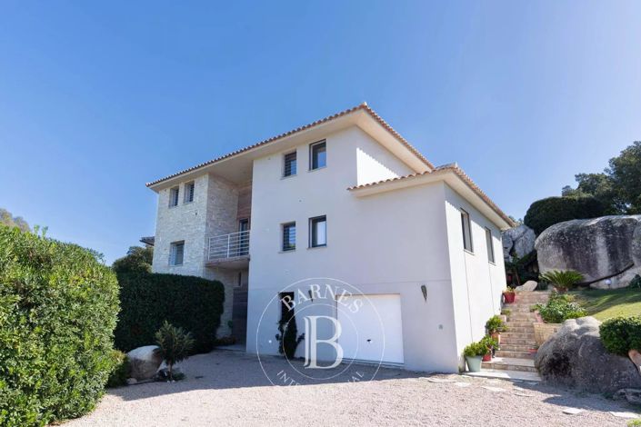 Image No.3-6 Bed House for sale