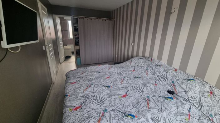 Image No.10-4 Bed House for sale