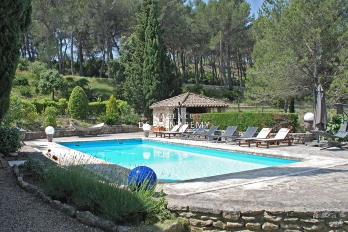 Image No.3-5 Bed House for sale