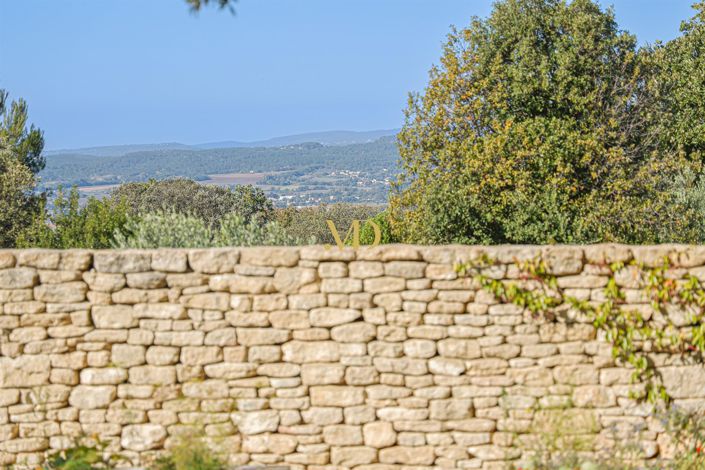 Image No.10-4 Bed House for sale