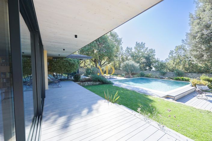 Image No.21-4 Bed House for sale