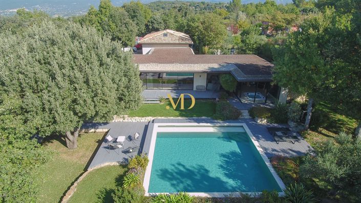 Image No.6-4 Bed House for sale