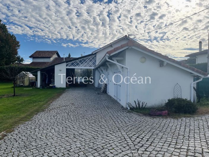 Image No.2-1 Bed House for sale