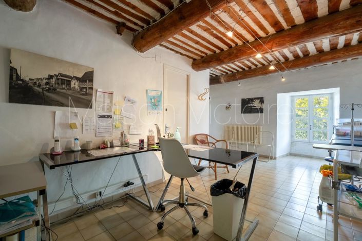 Image No.18-2 Bed House for sale