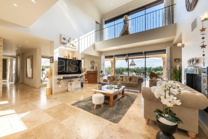 Image No.14-4 Bed House for sale