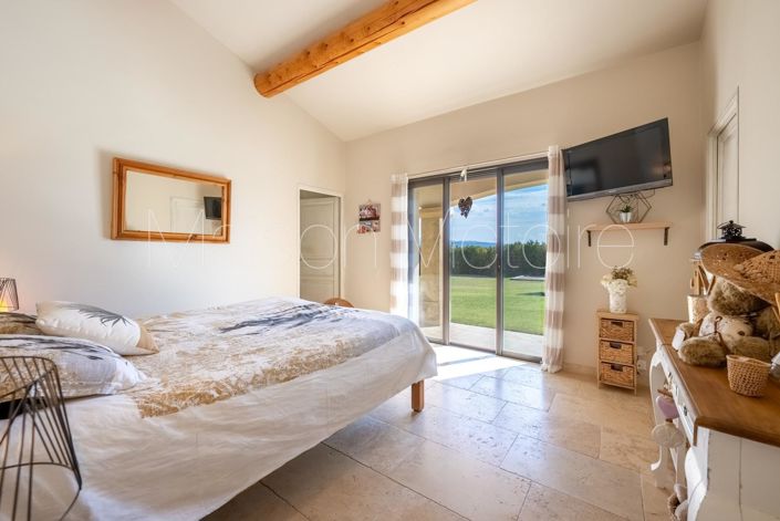 Image No.19-4 Bed House for sale