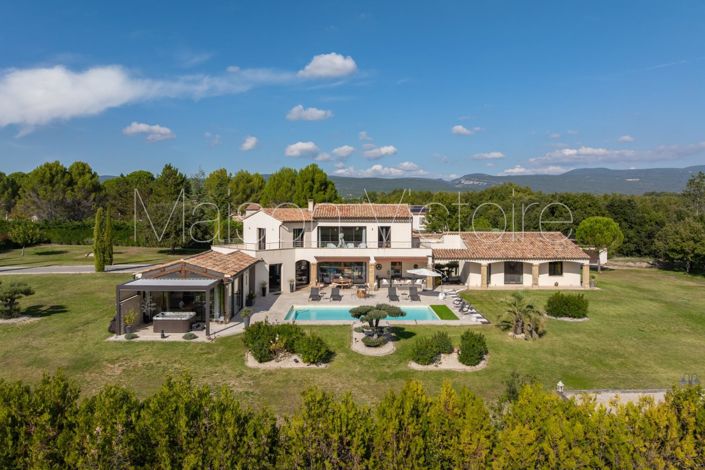 Image No.8-4 Bed House for sale