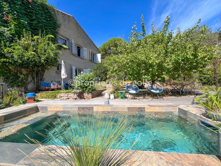 Image No.16-5 Bed House for sale