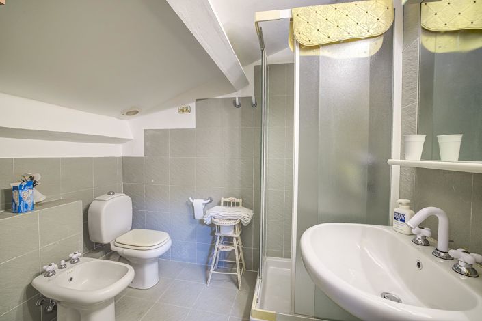 Image No.25-4 Bed Apartment for sale