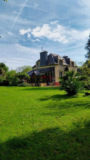 Image No.1-4 Bed House for sale