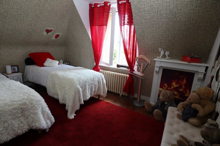 Image No.23-4 Bed House for sale