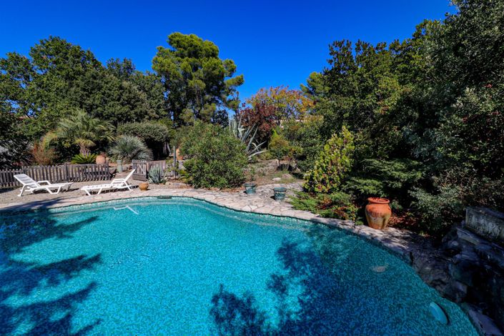 Image No.21-3 Bed House for sale