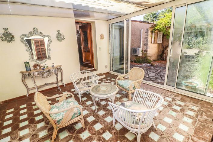 Image No.32-3 Bed House for sale