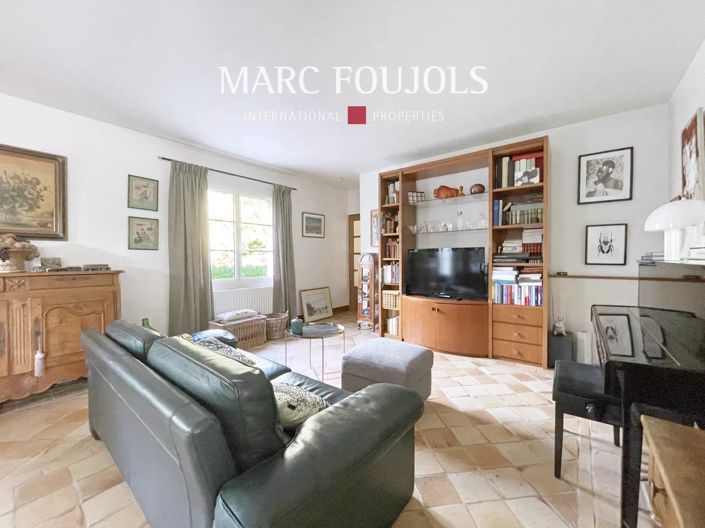 Image No.10-4 Bed House for sale