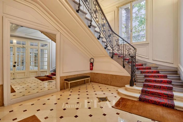 Image No.5-3 Bed Apartment for sale