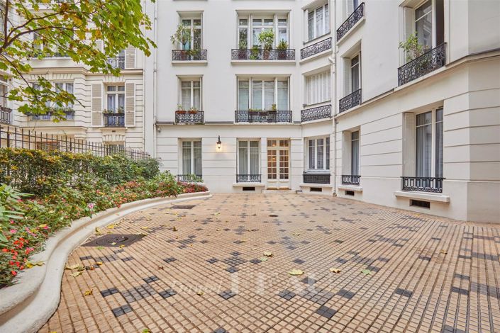 Image No.8-3 Bed Apartment for sale