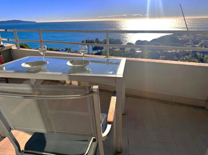 Image No.1-Apartment for sale