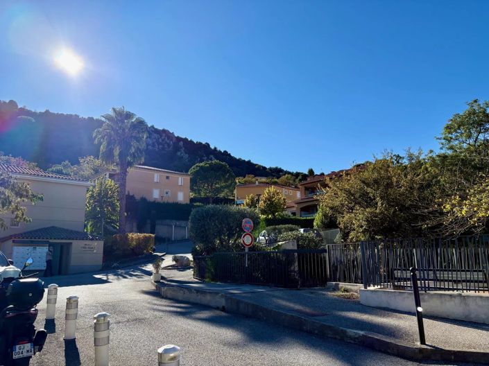 Image No.16-Apartment for sale