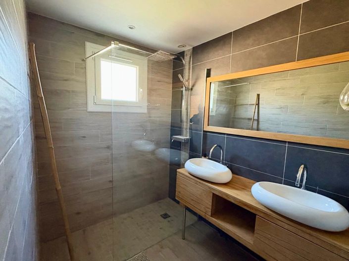 Image No.18-Apartment for sale