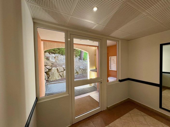 Image No.19-Apartment for sale