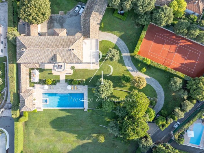 Image No.2-6 Bed House for sale