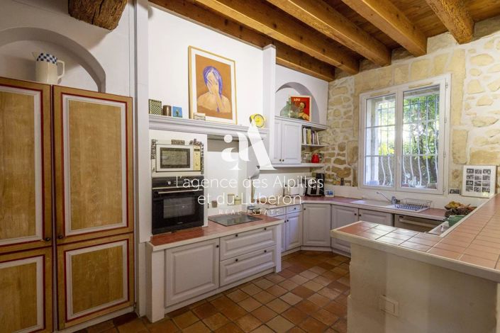 Image No.9-3 Bed House for sale