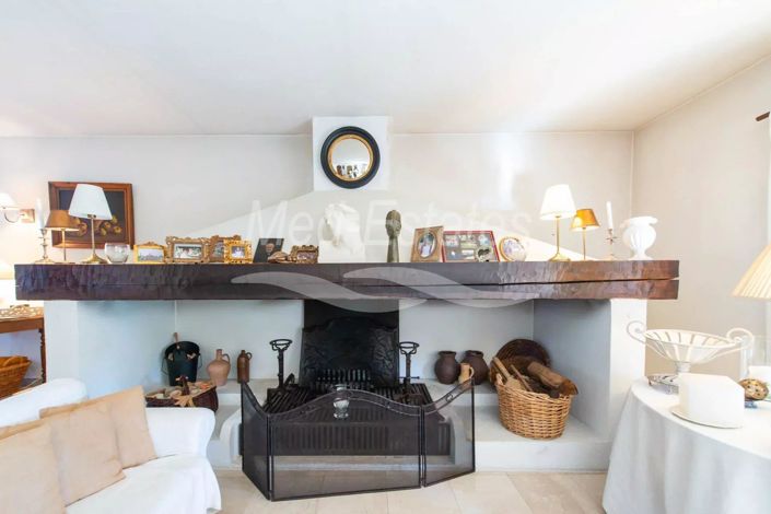 Image No.6-5 Bed House for sale