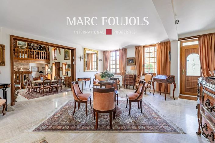 Image No.10-6 Bed House for sale