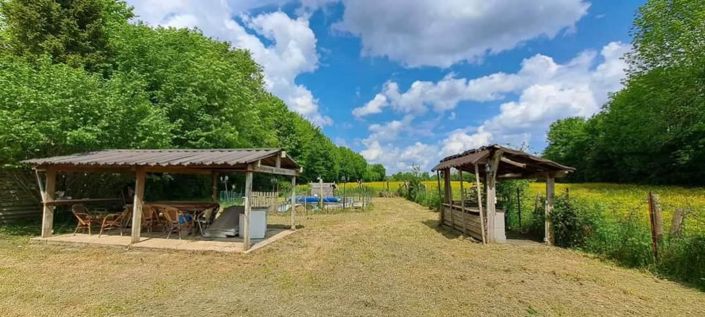 Image No.2-3 Bed House for sale