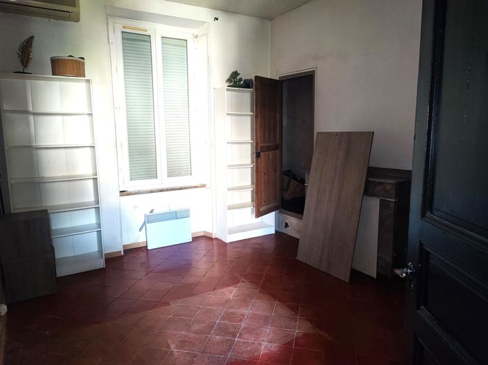 Image No.17-2 Bed House for sale