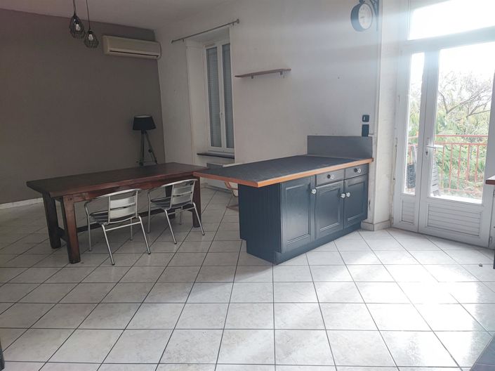 Image No.4-2 Bed House for sale