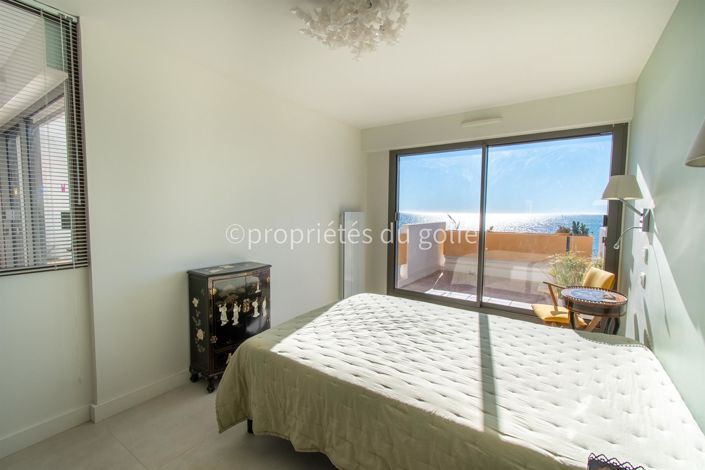 Image No.15-3 Bed Apartment for sale