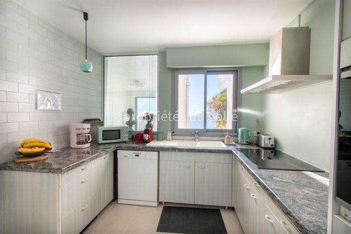 Image No.9-3 Bed Apartment for sale