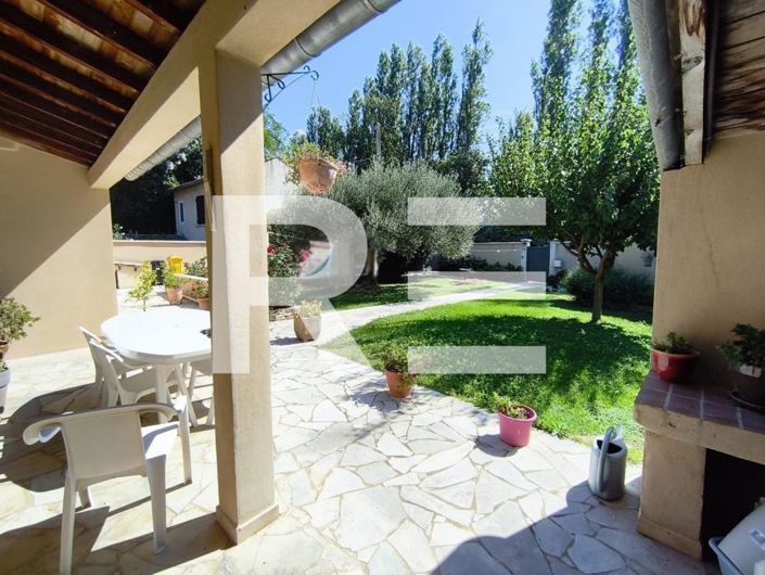 Image No.3-3 Bed House for sale